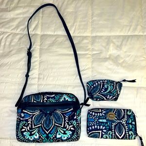 Vera Bradley purse and wallet set. GUC